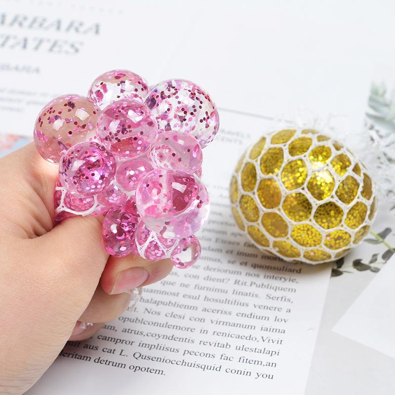 Creative strange whole person vent toy 5.0 gold powder grape ball pinching music extrusion